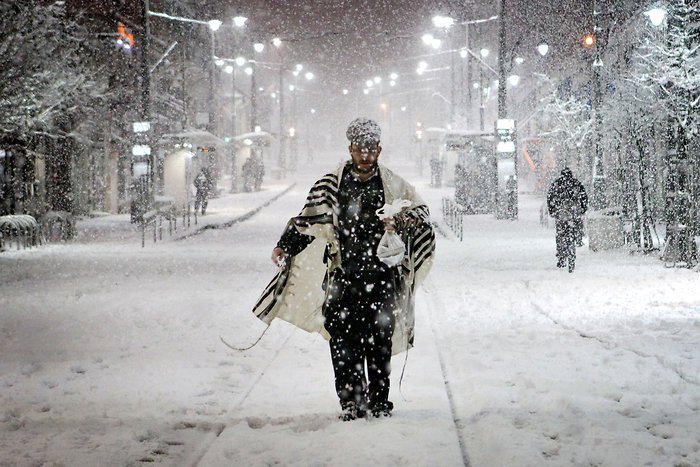 Saturday Morning Winter’s Here Links