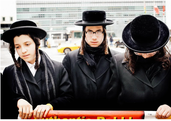 Saturday Morning Usual Sort of Links