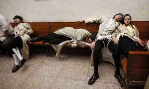 Saturday Morning Exhausted Links